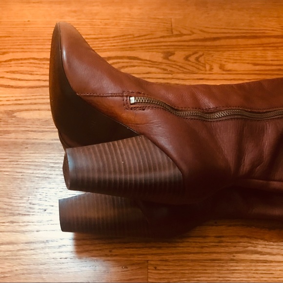 Fossil / 9.5 / Brown Leather Boots - Picture 3 of 8